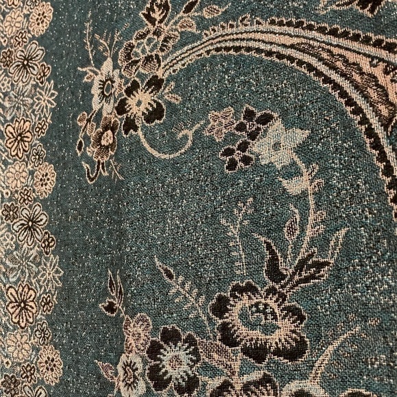 Blue Floral Fashion Scarf - Picture 6 of 7